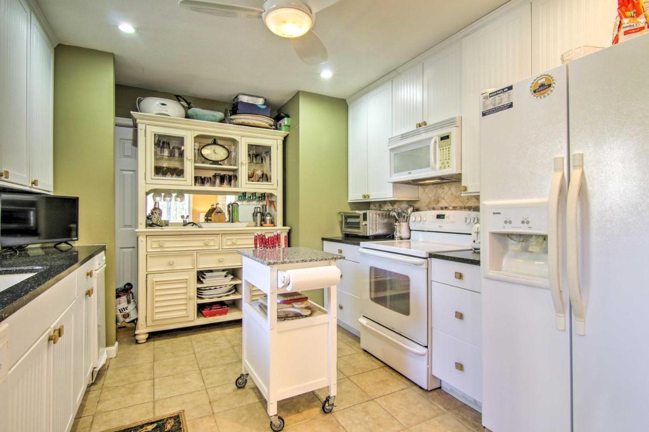 Berlin Home With Patio, 9 Mi To Ocean City Beaches Exterior photo